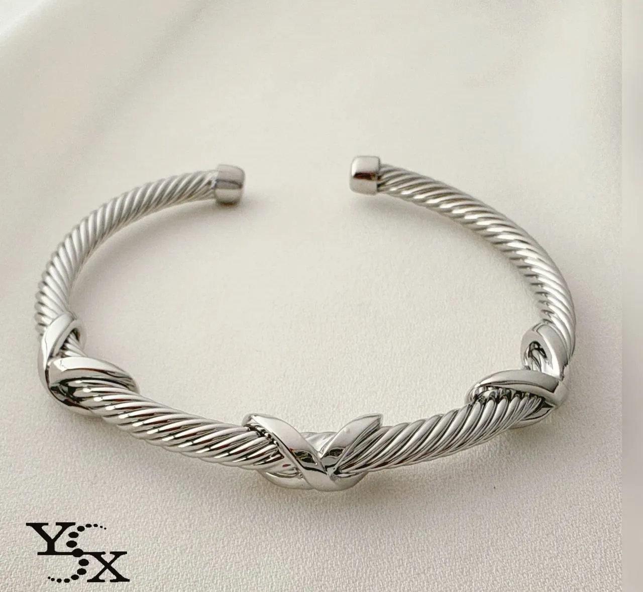 دستبند النگویی زنانه مدل دیوید یورمن برند YSX مشابه طلا بدون تغییر رنگ