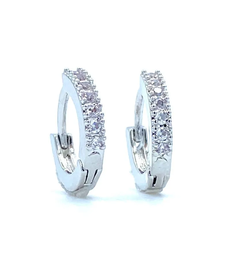 گوشواره حلقه ای نگین دار زنانه لوکس-گوشواره حلقه ای نگین دار با شناسه محصول plx – 00093172 یکی از محصولات با کیفیت فروشگاه اینترنتی پاشالوکس است. از ویژگی های بارز این محصول باید به آبکاری رنگ ثابت و ضد حساسیت بودن آن اشاره کرد. شما می توانید با اتصال به درگاه امن بانکی این محصول را سفارش دهید و به  ...
